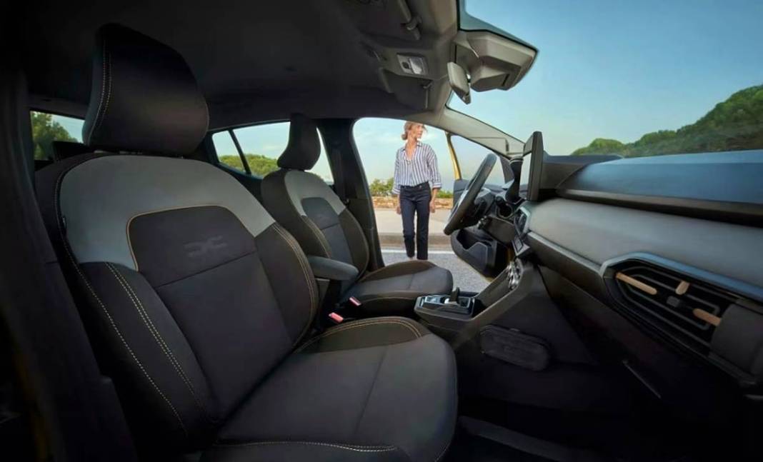 Hem tüplü hem öfkeli! 120 beygirlik yeni Sandero Stepway asfalta imzasını atıyor 8